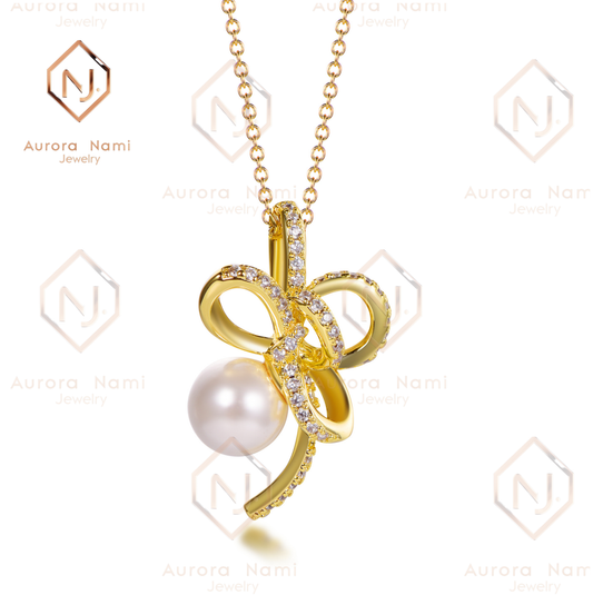 Gold Plated Freshwater Pearl Necklace With Moissanite